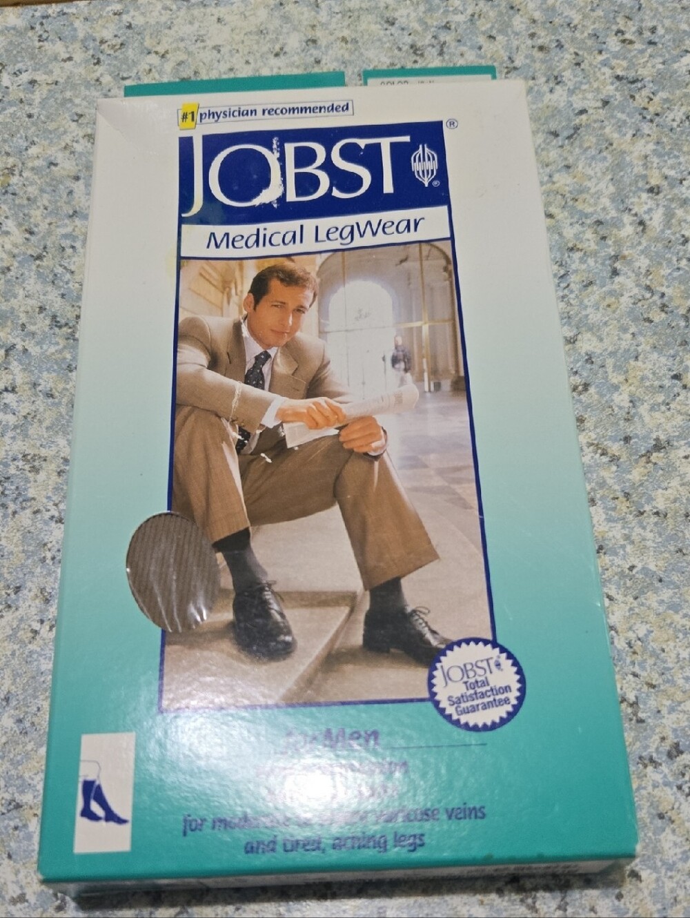 JOBST Medical LegWear Men -  Gradient Packaging